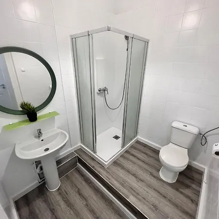 Rooms, Location For Tourists Hostel