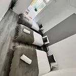 Rooms, Location For Tourists * Lisbon