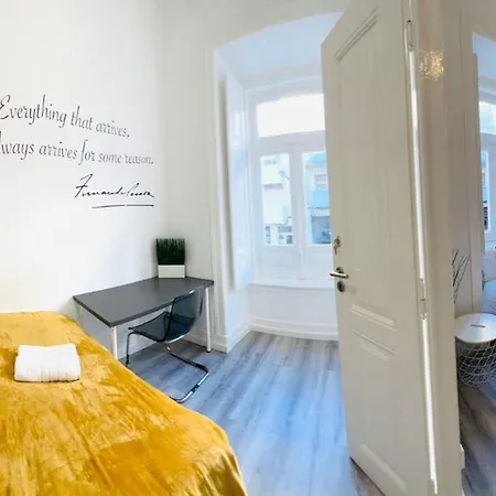 Rooms, Location For Tourists * Lisbon