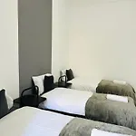 Rooms, Location For Tourists Hostel