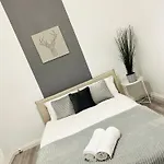 Rooms, Location For Tourists * Lisboa