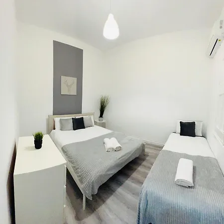 Rooms, Location For Tourists Albergue Lisboa