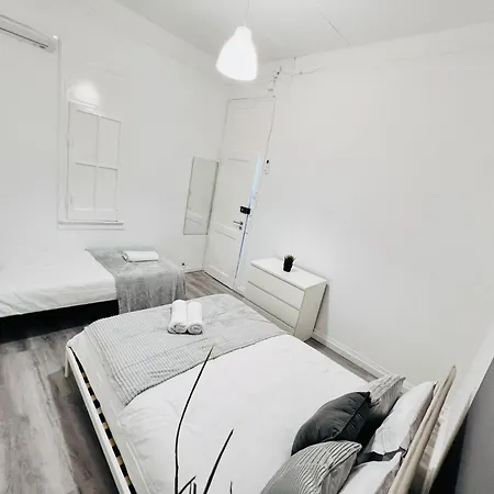 Albergue Rooms, Location For Tourists